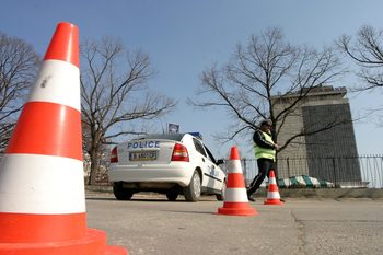 Четиримата пометени на спирка във Варна са без опасност за живота