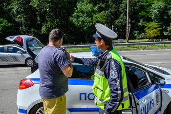 Институциите вече ползват автомобили, конфискувани от пияни и дрогирани шофьори