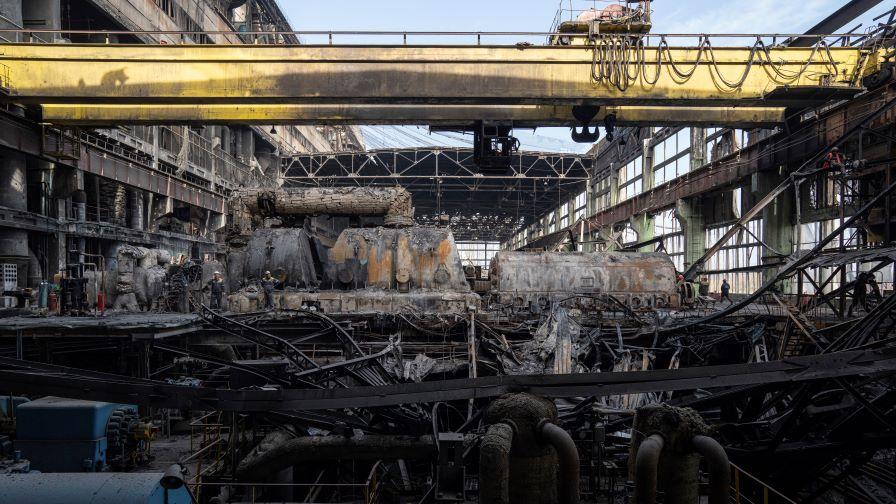 Руски дронове атакуваха енергиен обект в украинската Сумска област