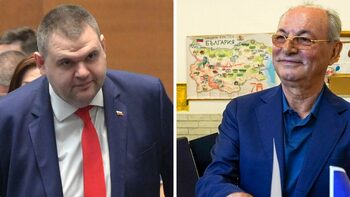 Двама лидери, 4+1 сюжета