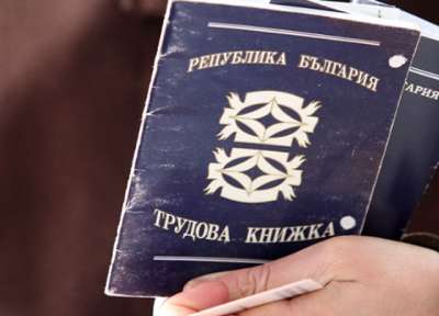 Над половината безработни или 87 000 българи са без професионална квалификация