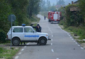 Двама мъже са в тежко състояние след трудова злополука във Враца