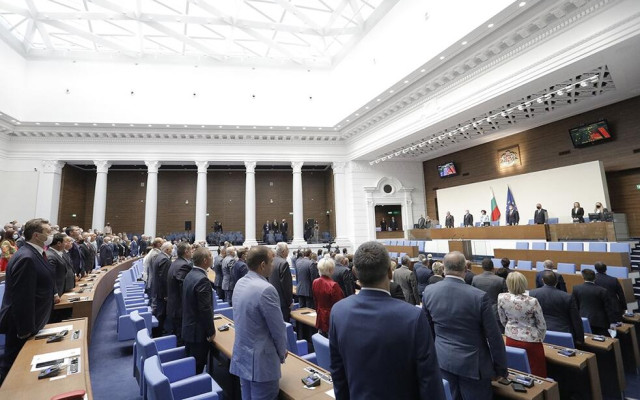 Депутатите започват спешни законодателни промени заради пътните инциденти ОБЗОР