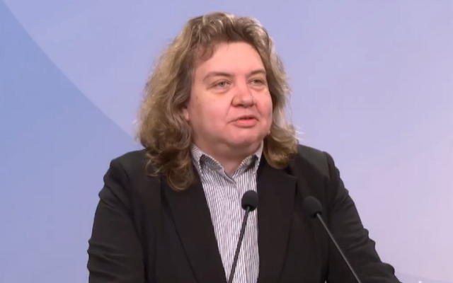 Според Киселова КС ще допусне частично искането на президента Радев за референдума