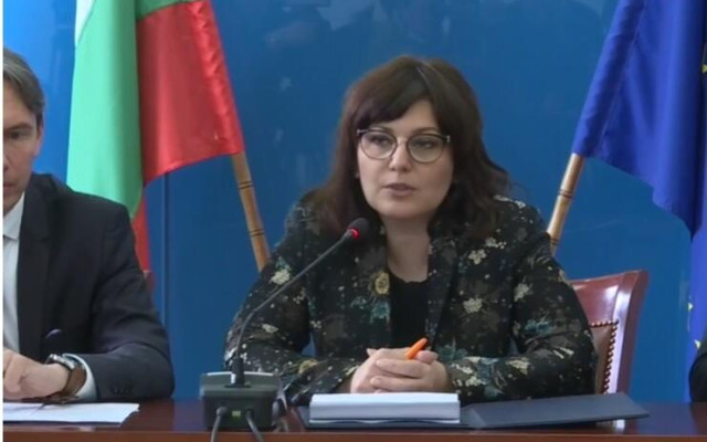 Асена Сербезова осъди Прокуратурата за 50 000 лева