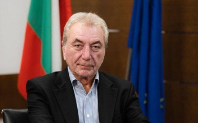 Кой е Росен Карадимов – избран за председател на КЗК