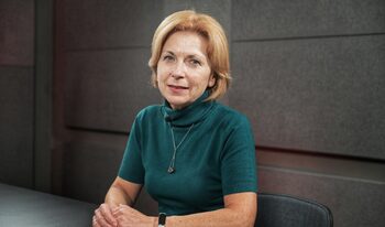 Боряна Димитрова: Има паритет на обществените нагласи за влизането в еврозоната