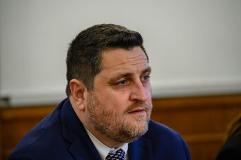 Гръцки бизнесмен, изнудван от Мартин Божанов-Нотариуса, осъди прокуратурата