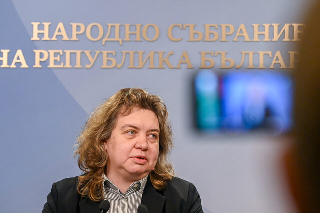 Бизнес закуска: Край на драмата с референдума; Транспортен хаос в София; Новото бизнес амплоа на Иван Тодоров