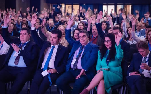 Кирил Петков: С моята оставка сложих и нов стандарт в българската политика
