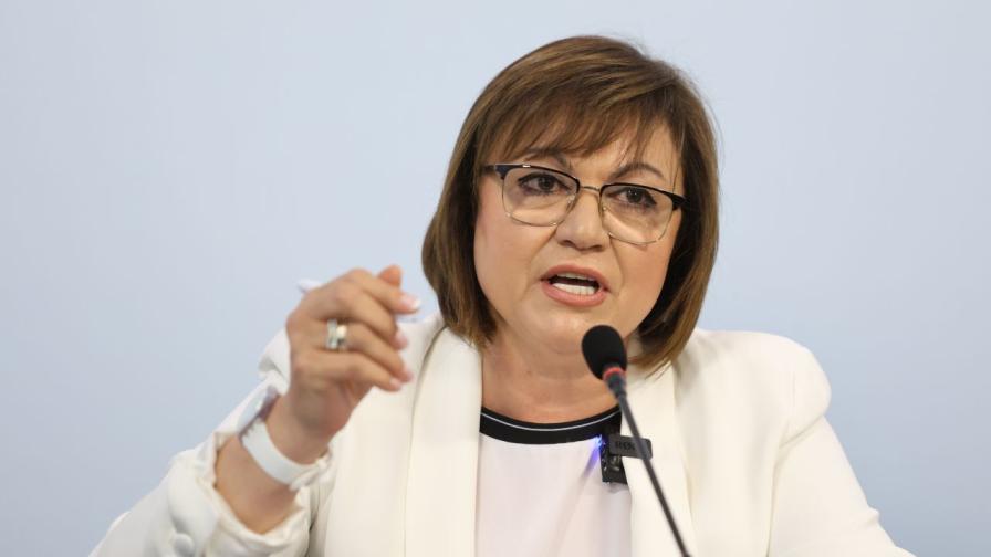 Нинова: Обществото “ври и кипи”, Радев изпусна шанса си