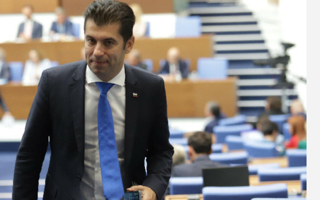 Делото срещу Кирил Петков за ареста на Борисов започна с разпити на свидетели