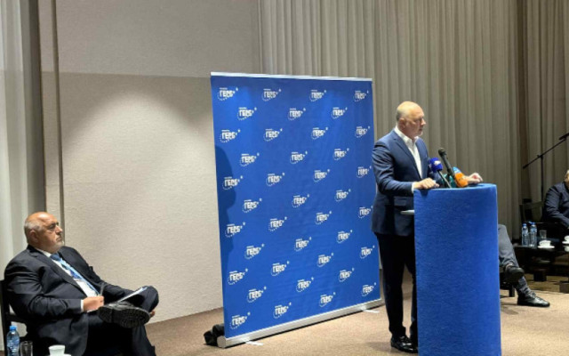 И премиерът атакува Радев на съвещанието на ГЕРБ в Пловдив