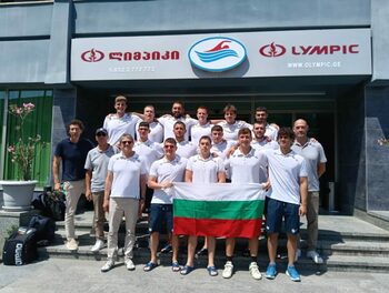 Националният отбор по водна топка записа първа победа от 22 години насам
