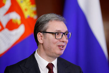 След многолюдния протест в Белград Вучич обяви, че Сърбия е победила