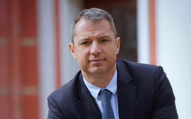 Делян Добрев: Държи ли Асен яко кокала?