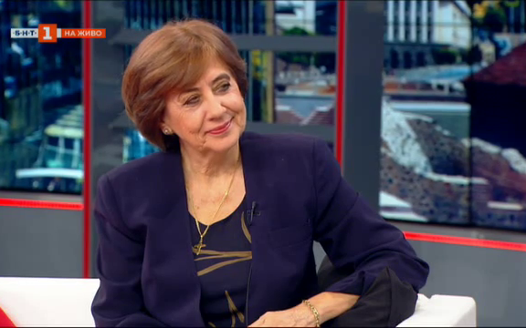 Ренета Инджова: Политическият ни елит се изгаври с народната борба срещу корупцията