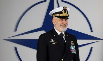 Адм. Каво Драгоне: Пряката заплаха на Русия за НАТО е съвсем реален проблем