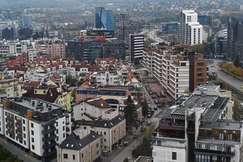 Естонската имотна компания Arco Vara започна да се оттегля от България