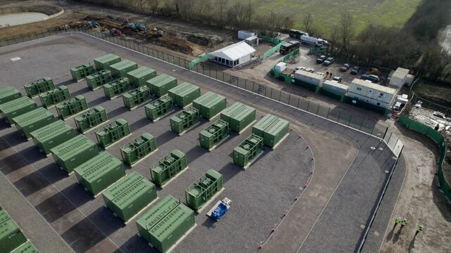 Sungrow: Над 740 GW инсталирани мощности в над 180 държави