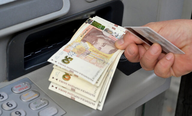 Банковото кредитиране прескочи границата 100 млрд. лв.